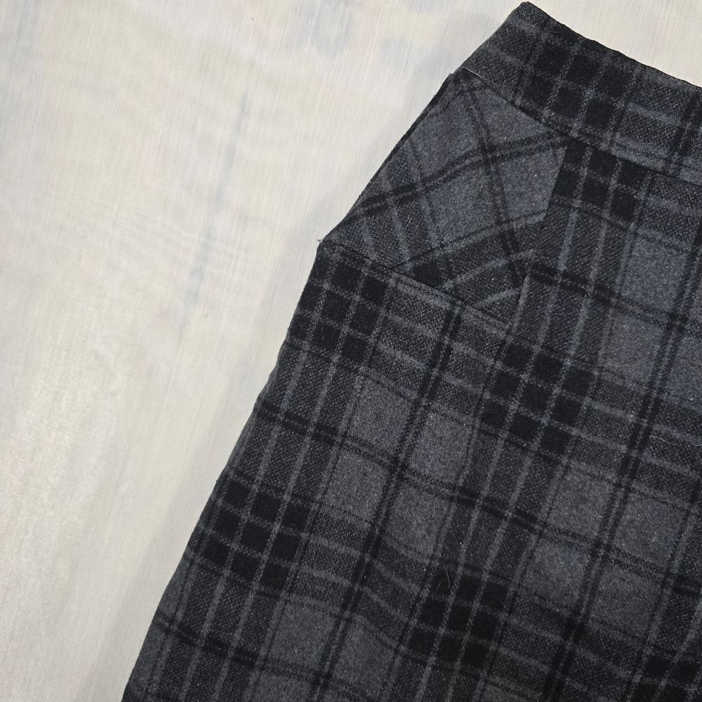 Willi Smith Plaid Mini Skirt in Black and Gray - Picture 3 of 7